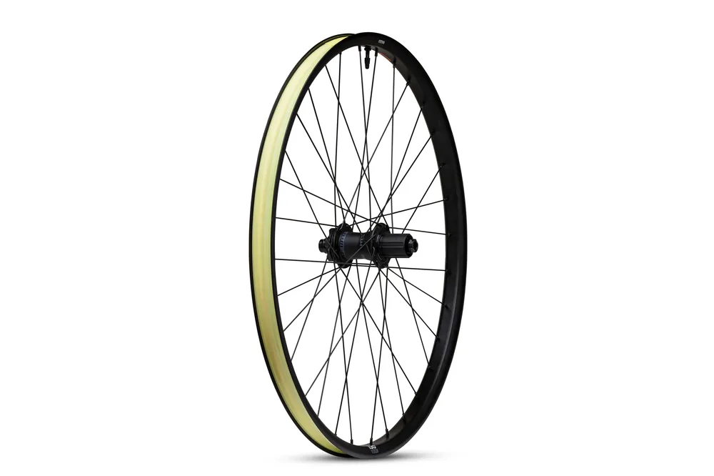 Edullinen WTB HTZ i30 x 27.5 TAKAKIEKKO 148x12 SH11