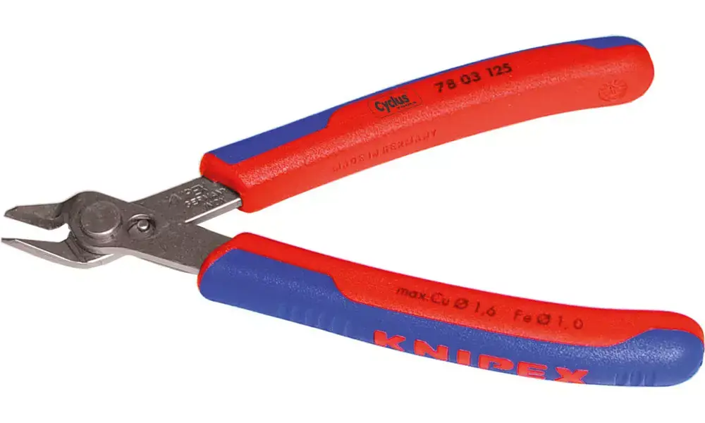 Vain Rajoitetun Ajan Työkalu pihdit Cyclus Tools by Knipex Super Knips for ultra-high precision cutting with rubber handles (720590)