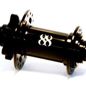 88 Racing Front Hub 32h 15x100mm Nopea Toimitus