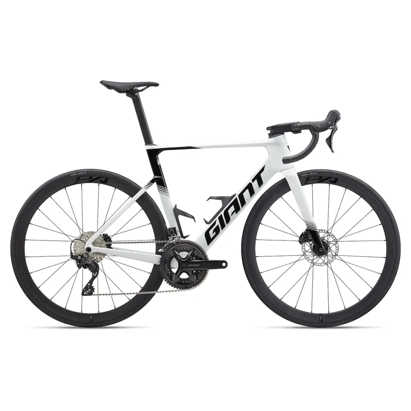 Maantiepyörä GIANT Propel Advanced 2 (2027) Valkoinen Uusi Kokoelma