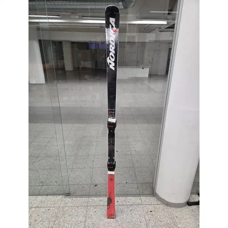 Poisto Nordica Dobermann GS WC (188 cm) laskettelusukset